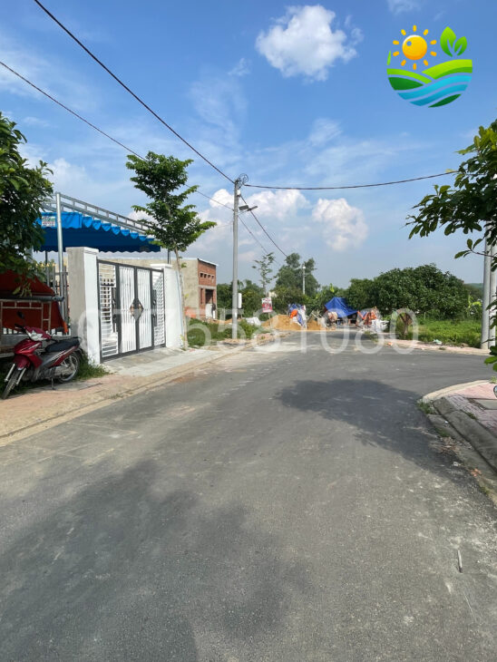 Nhà mới Bình Minh, 105m2 tc, có hđ thuê 3 tr/th, cạnh trường Trịnh Hoài Đức