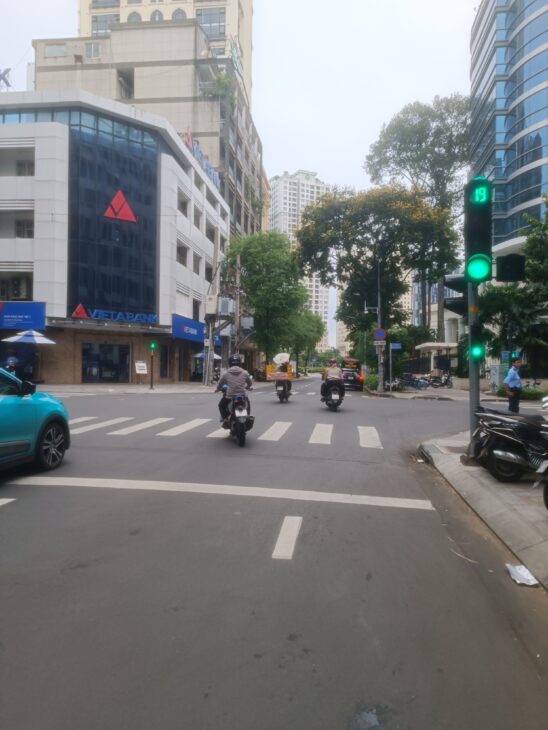 Bán tòa nhà văn phòng mặt tiền Nam Kỳ Khởi Nghĩa