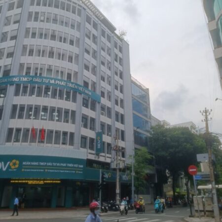 Bán tòa nhà văn phòng mặt tiền Nam Kỳ Khởi Nghĩa