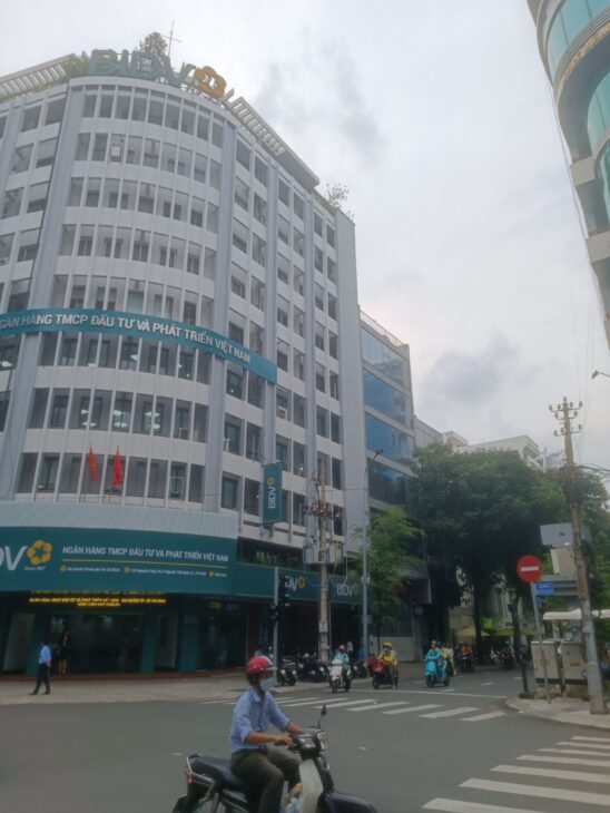 Bán tòa nhà văn phòng mặt tiền Nam Kỳ Khởi Nghĩa