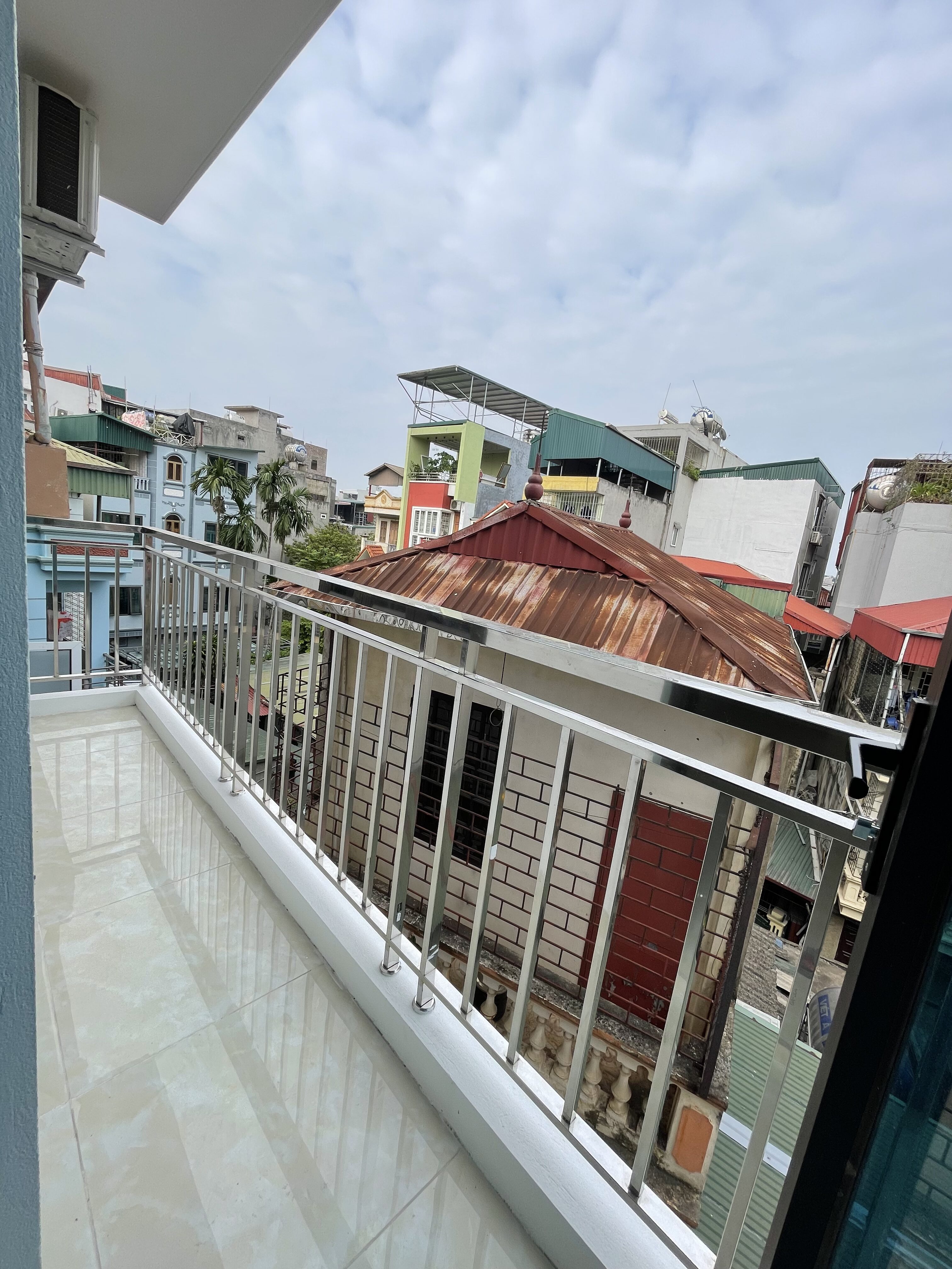 CHO THUÊ PHÒNG TRỌ – SỐ 11 NGÕ 1/62/23 BÙI XƯƠNG TRẠCH, THANH XUÂN GIÁ 7 TRIỆU SIÊU ĐẸP