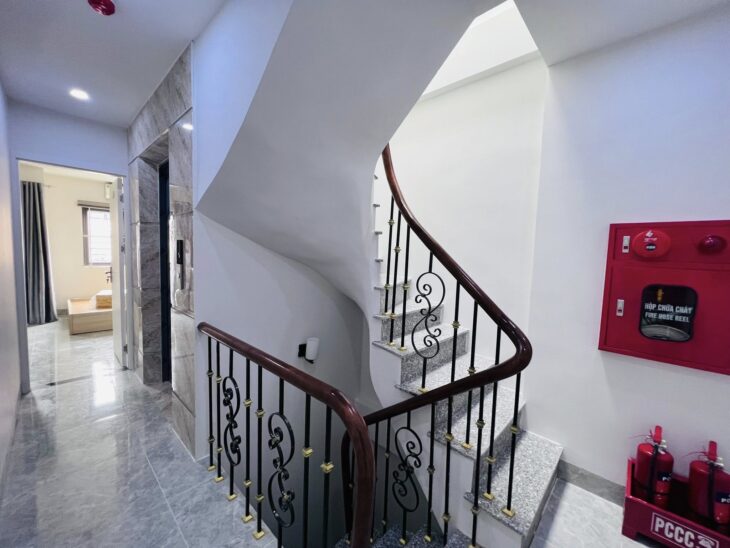 CHDV KHÚC THỪA DỤ – KHU KHÔNG CÓ NHÀ BÁN – 10 ĐIỂM CHO VỊ TRÍ – NGÕ THÔNG TỨ TUNG – 10M RA Ô TÔ