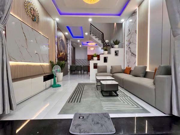 4ty550 SHR ngay TL12 gần uỷ ban phường Thạnh Lộc, full nội thất