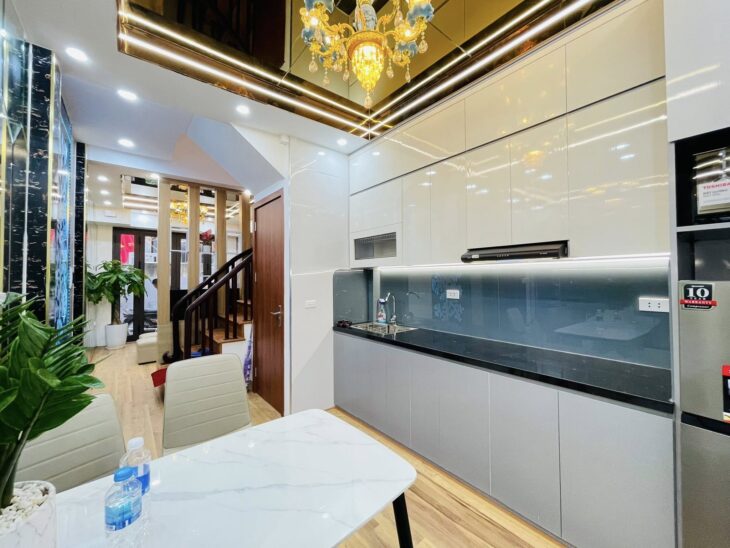 NHÀ ĐẸP ĐỈNH CAO KHU VỰC TRẦN QUỐC VƯỢNG – CẦU GIẤY – 3 MẶT THOÁNG – NGÕ NÔNG GẦN PHỐ – VỊ TRÍ