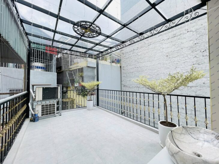 NHÀ ĐẸP ĐỈNH CAO KHU VỰC TRẦN QUỐC VƯỢNG – CẦU GIẤY – 3 MẶT THOÁNG – NGÕ NÔNG GẦN PHỐ – VỊ TRÍ