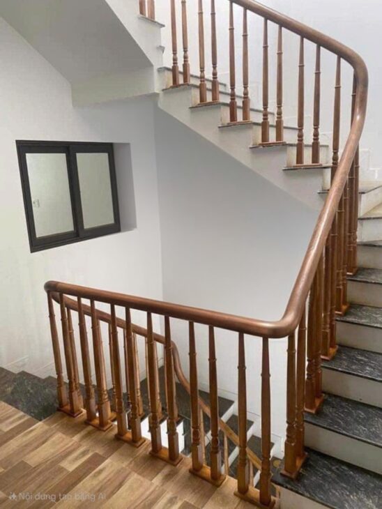 Mình cho thuê nhà mới, hai đường đi, Thái Hà; vỉa hè 93m2* 5T- 29 Tr