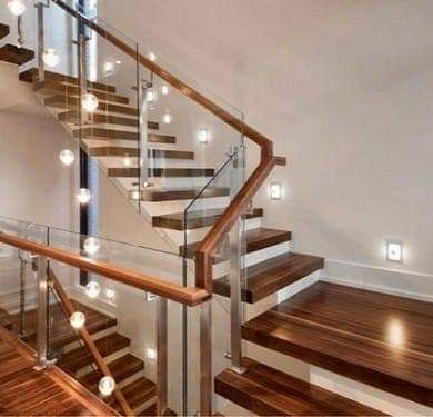 Cho thuê nhà mới, hai lối đi, Xã Đàn, thang máy; vỉa hè 111m2* 5T- 46 Tr