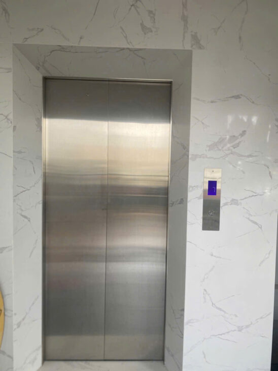 Cho thuê Nhà KD, VP, Nhà Hàng, 102m2_ 5T; vỉa hè, Nguyễn Khánh Toàn-30 Tr