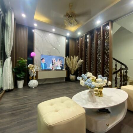 NHÀ ĐẸP Ở XUÂN THỦY -PHÂN LÔ – Ô TÔ – LÔ GÓC 2 MẶT NGÕ – 2 THOÁNG – VEW ĐH BÁO CHÍ TUYÊN TRUYỀN – NHÀ ĐẸP Ở XUÂN THỦY -PHÂN LÔ – Ô TÔ – LÔ GÓC 2 MẶT NGÕ – 2 THOÁNG – VEW ĐH BÁO CHÍ TUYÊN TRUYỀN –