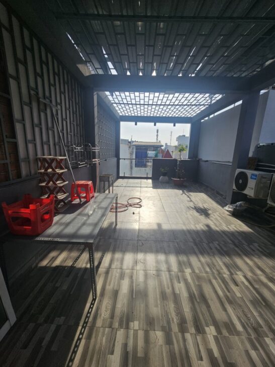 Bàn nhà Hẻm xe hơi ngay Trần Hưng Đạo, Quận 5, 68m2 5 tần 7PN, 13.2 tỷ