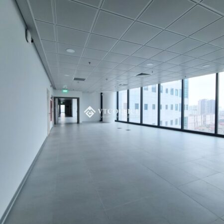 Cần bán 1000m sàn văn phòng sãn sổ đỏ lâu dài tại các quận Thanh Xuân, Cầu Giấy, Đống Đa Nam Từ