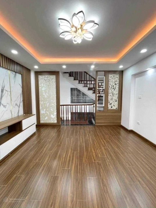 Bán nhà Đại Từ mới, đẹp, ngõ 5m, DT 50m2 x 5tầng, giá 7.7 tỷ, SĐCC