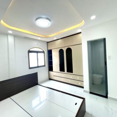 Bán nhà Bùi Văn Ba, Tân Thuận Đông, Quận 7, 60m2 (4.3×14), 3 PN chính chủ lâu năm 6.2 tỷ