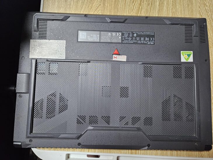 Do đổi máy cần gả em Asus tuf dash f15 về nhà mới