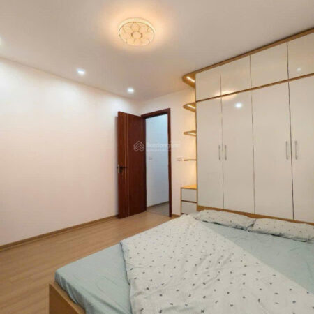 Bán căn hộ TT hồ Việt Xô p. Tây Kết, Hai Bà Trưng 110m2 x 3PN x 2WC, ô tô giá 5.3tỷ. LH: 0366 051