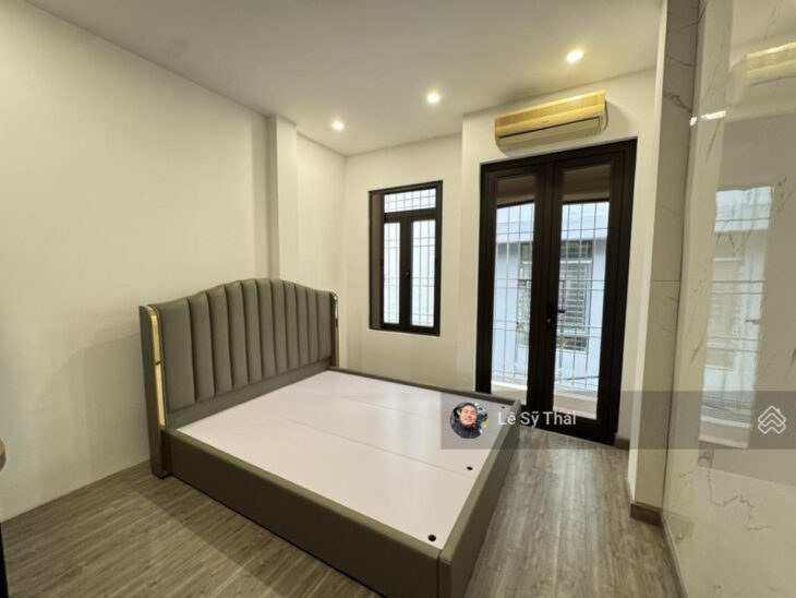 Bán nhà Đại Từ đẹp, DT 45m2 x 5T, giá 7.48 tỷ, nhà đẹp, ở luôn, ngõ rộng, 10m ra đường chính, SĐCC