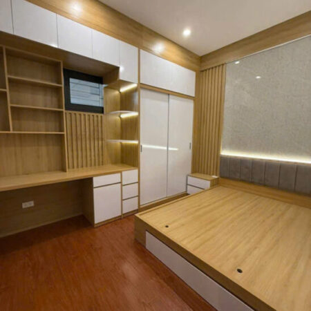 Bán nhà 40m², 5 tầng, 4PN, 4WC, Tân Mai, Hoàng Mai, 7.6 tỷ Bán nhà 40m², 5 tầng, 4PN, 4WC, Tân Mai, Hoàng Mai, 7.6 tỷ