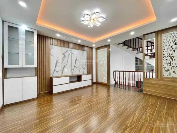 Bán nhà Đại Từ mới, đẹp, ngõ 5m, DT 50m2 x 5tầng, giá 7.7 tỷ, SĐCC