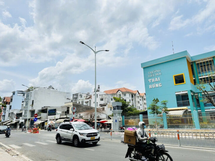 🏡 NHÀ BTCT HẺM THÔNG – GIÁ CHỈ 5.7 TỶ – PHƯỜNG 4, QUẬN 8 🔥 GIẢM SỐC 800 TRIỆU – CHỈ CÒN 5.7 TỶ