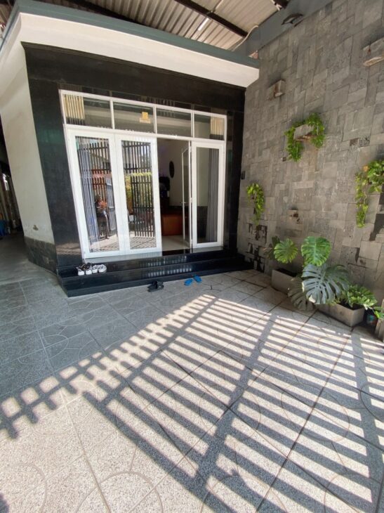 Bán nhà mặt phố Linh Đông, Thủ Đức, 95m², 2 tầng, sổ hồng. Giá 5,6 tỷ