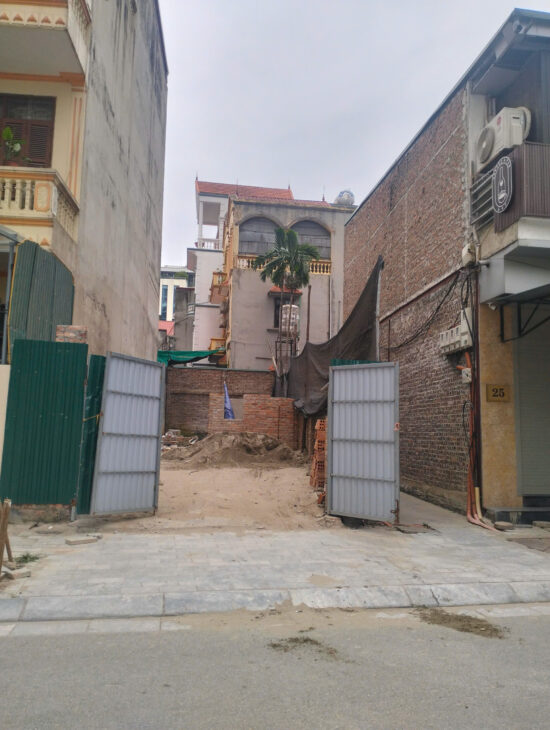 HIẾM!MẢNH ĐẤT CÒN XÓT LẠI MẶT PHỐ MỸ ĐÌNH,DT=115m, MT=5m, NHỈNH 26TY