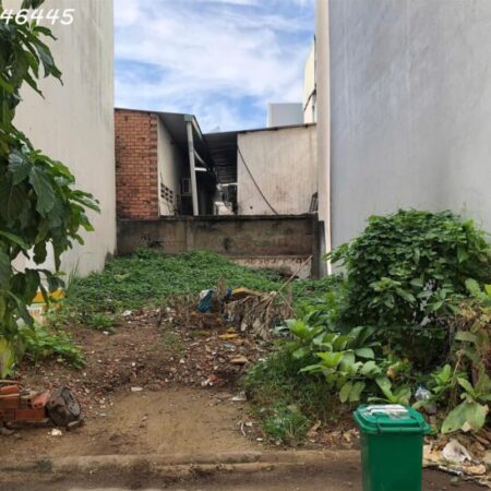 Gấp bán, đất trống, ngang 5, HXH.Sát ga metro Bình Thái