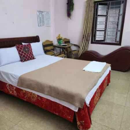 NHÀ NGHỈ VŨ TÔNG PHAN – DT 80TR/THÁNG DT 40m2 6 tầng mặt tiền 3.3m Giá 15.8 tỷ NHÀ NGHỈ VŨ TÔNG PHAN – DT 80TR/THÁNG DT 40m2 6 tầng mặt tiền 3.3m Giá 15.8 tỷ