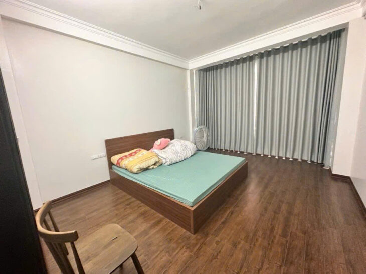 BÁN NHÀ CHÙA HÀ – NGÕ THÔNG Diện tích 42m2 4 tầng mặt tiên 3.9m Giá 12.5 tỷ