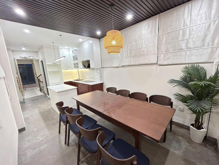 MP Hoa Bằng – Kinh Doanhi – Thang Máy – Gara Ô Tô DT 62m2 7 tầng MT 3.3m Giá 26.5 tỷ
