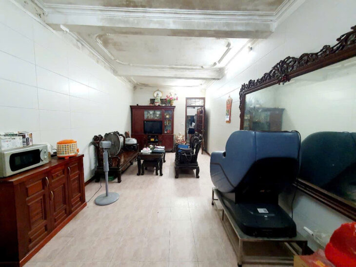HÀO NAM – LÔ GÓC – NGÕ THÔNG – KINH DOANH – ÔTÔ 51m2 3 tầng MT 3.8m Giá 12.8 tỷ