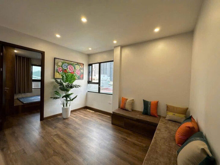 PL XUÂN THUỶ KINH DOANH, Ô TÔ ĐỖ CỬA. NGÕ THÔNG 42m2 7 tầng mt 5.9m Giá 15 tỷ