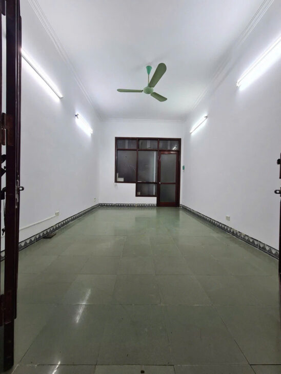NGUYỄN XIỂN NGÕ THÔNG OTO TRÁNH – KINH DOANH 52m2 4 tầng mặt tiền 3.6m Giá 17.6 tỷ