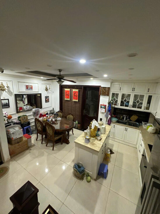 KHU LIỀN KỀ FAFIM – NGUYỄN TRÃI – BẢO VỆ 24/24 Dt 92m2 5 tầng mt 5.5m Giá 37.5 tỷ
