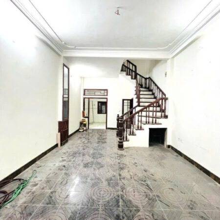 PL PHÙNG CHÍ KIÊN – Ô TÔ VÀO NHÀ KINH DOANH 56m2 4 tầng mặt tiền 4.3m Giá 17.5 tỷ