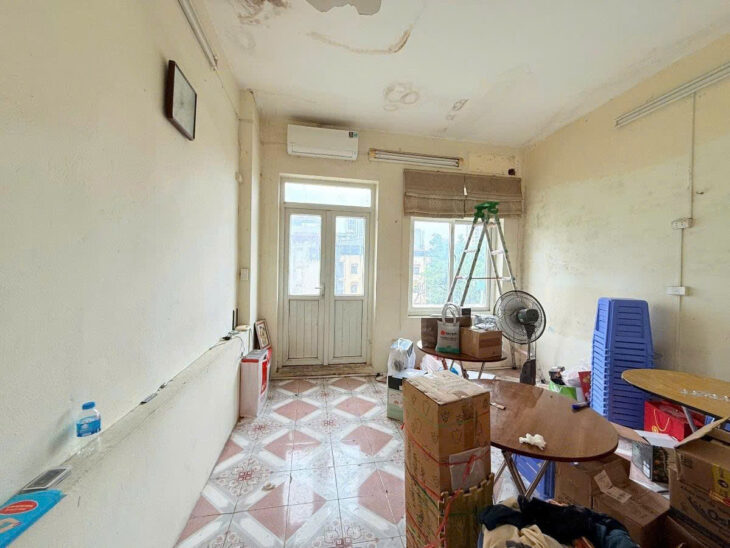 PHÂN LÔ LÊ TRỌNG TẤN – Ô TÔ TRÁNH – Diện Tích 44m2 3 tầng mặt tiền 4m Giá 18 tỷ