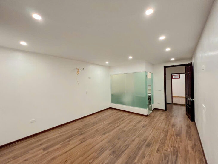 DỐC TAM ĐA NHÀ ĐẸP – TẶNG NỘI THẤT – 43m2 5 tầng mặt tiền 3.9m Giá 12.3 tỷ