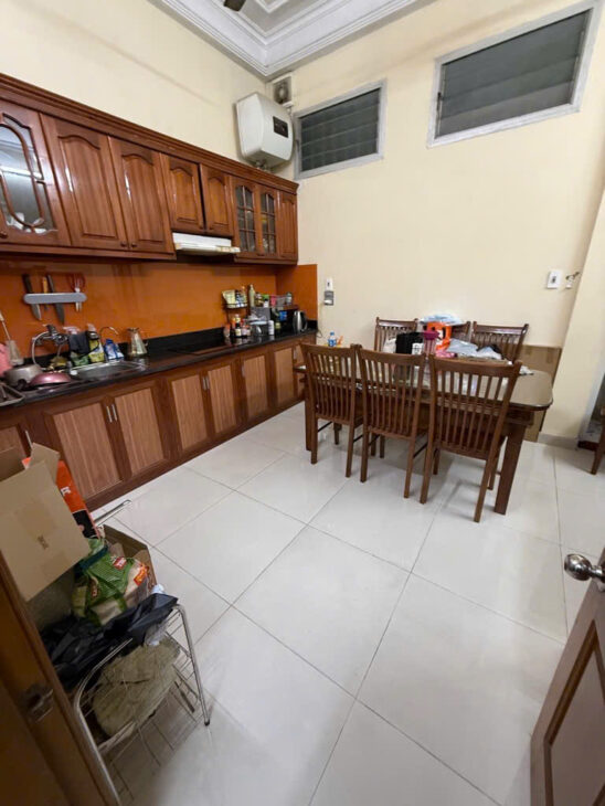 GIảm chào gần 1 tỷ bán nhà trần đại nghĩa 5 tầng phân lô ô tô vào nhà hai bà trưng