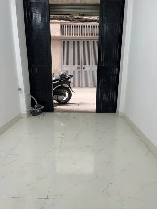 Bán Nhà Trương Định 34m2. 4 tầng. mặt tiền 2.2. giá 6.25 tỷ Hoàng Mai Hà Nội