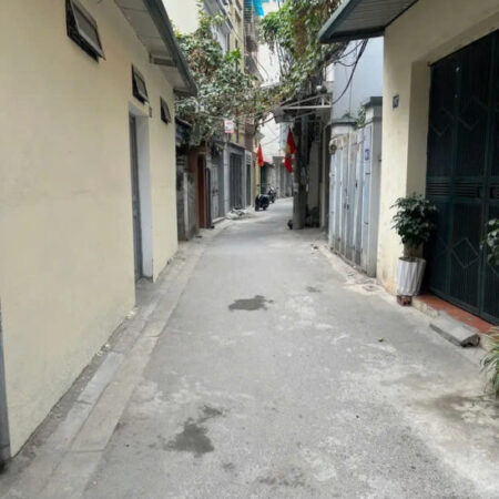 Bán Nhà Trương Định 34m2. 4 tầng. mặt tiền 2.2. giá 6.25 tỷ Hoàng Mai Hà Nội