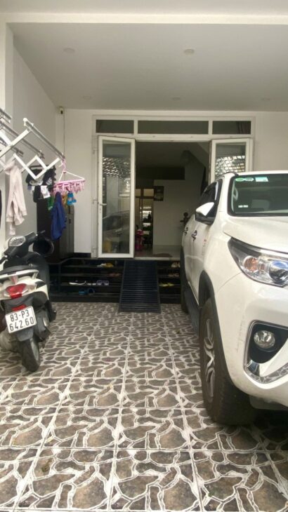 Bán nhà KDC Kiều Đàm, ngay Him Lam 85m2 (5×17) 4 tầng, 15 tỷ TL
