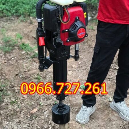 Máy Đóng Cọc 4 Thì Kawasaki KW680 – Đóng Cọc Tiêu, Cọc Tre Hiệu Quả