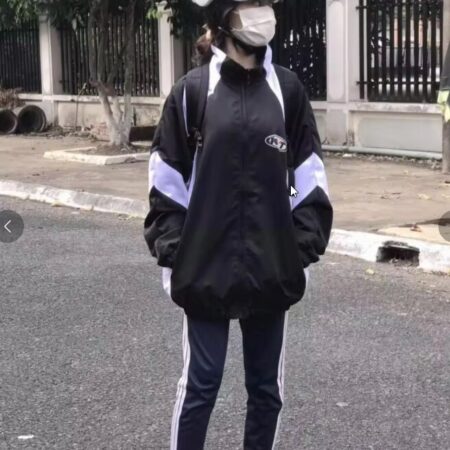 ÁO KHOÁC BOMBER DÙ KYT NAM NỮ FORM RỘNG 2 LỚP SA865 – SAM STORE ÁO KHOÁC BOMBER DÙ KYT NAM NỮ FORM RỘNG 2 LỚP SA865 – SAM STORE