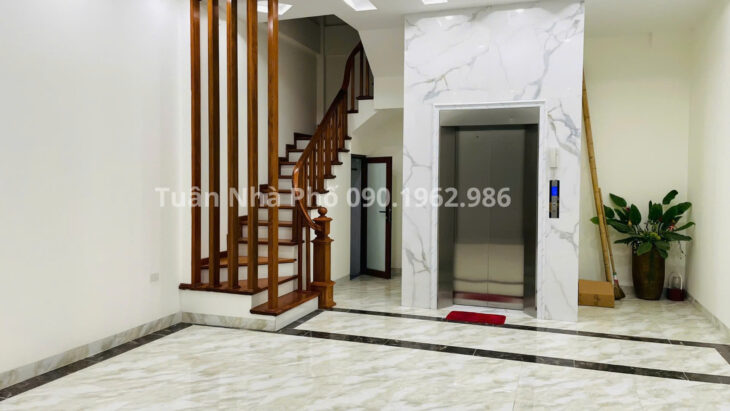 Vị Trí Kim Cương – Nhà 7 Tầng Thang Máy – Gần Him Lam – Giá cực hấp dẫn