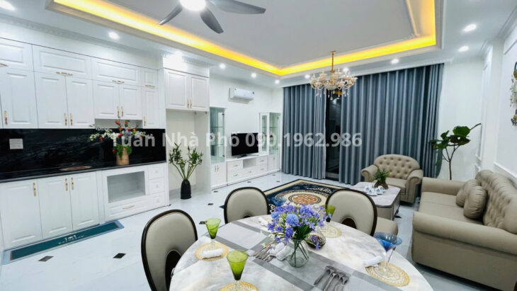 Vị Trí Kim Cương – Nhà 7 Tầng Thang Máy – Gần Him Lam – Giá cực hấp dẫn