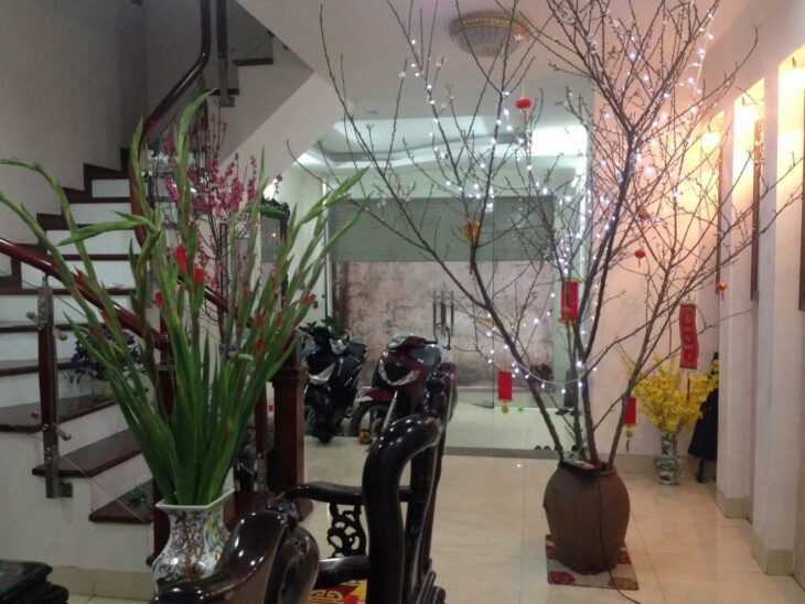 Cho thuê nhà mặt phố Ngô quyền, lô góc, diện tích 100m2. 2 mặt tiền, đẹp nhất quận Hà đông.