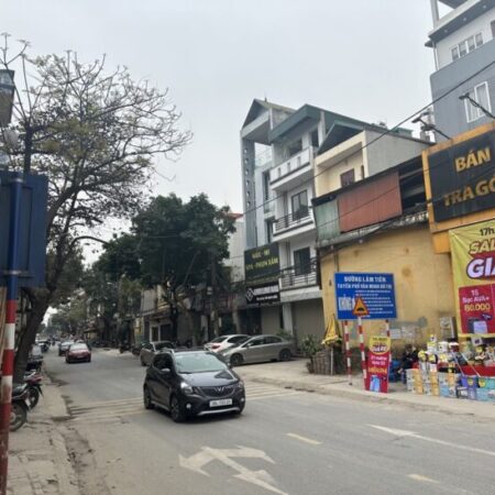 SẪN NHÀ 4 TẦNG KINH DOANH SẦM UẤT-MẶT PHỐ LÂM TIÊN- VỈA HÈ ĐƯỜNG RỘNG 15M- DÒNG TIỀN 15Tr/TH