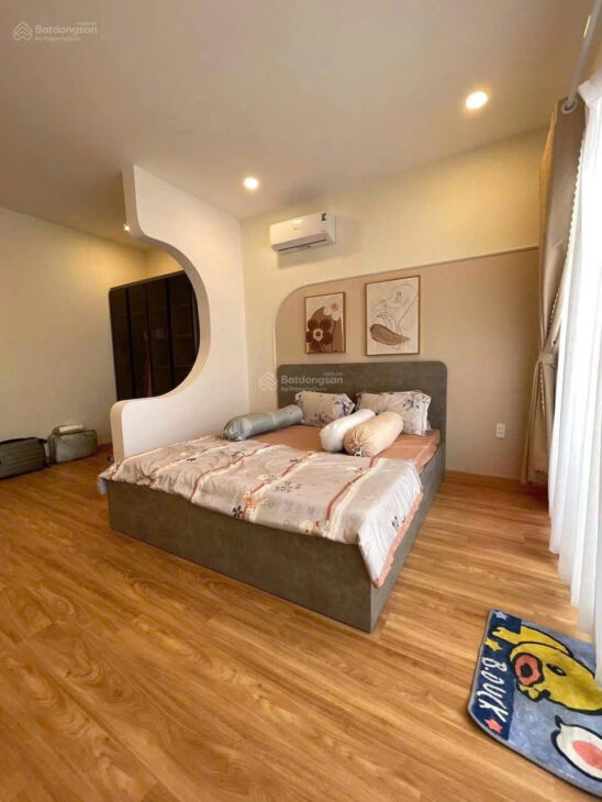 Nhà đẹp Ba Tháng Hai P11 Q10 DT 50M2 giá 6,3 tỷ, sổ hồng riêng
