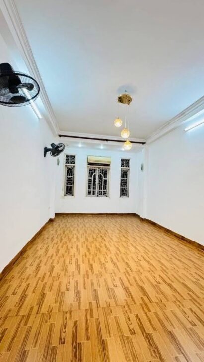 BÁN NHÀ TRUNG TÂM QUẬN ĐỐNG ĐA PHÂN LÔ – Ô TÔ- KINH DOANH -VĂN PHÒNG GIÁ 19 TỶ