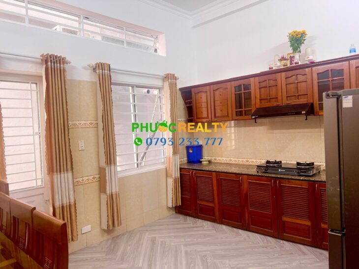 Bán nhà gần bệnh viện Vinmec, giá cực rẻ, Đà Nẵng