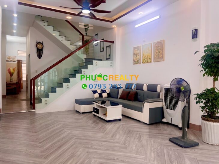 Bán nhà gần bệnh viện Vinmec, giá cực rẻ, Đà Nẵng